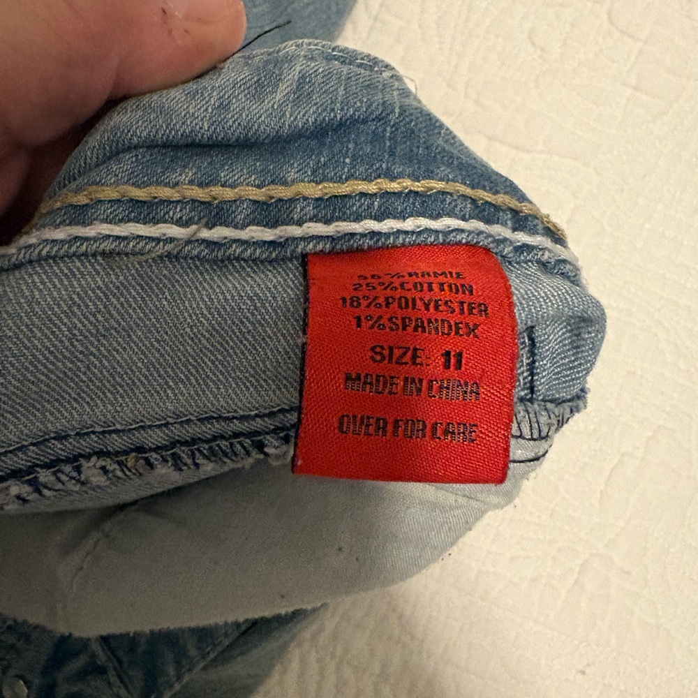 Eighty Eight womans Faded Blue Jeans - Picture 4 of 4